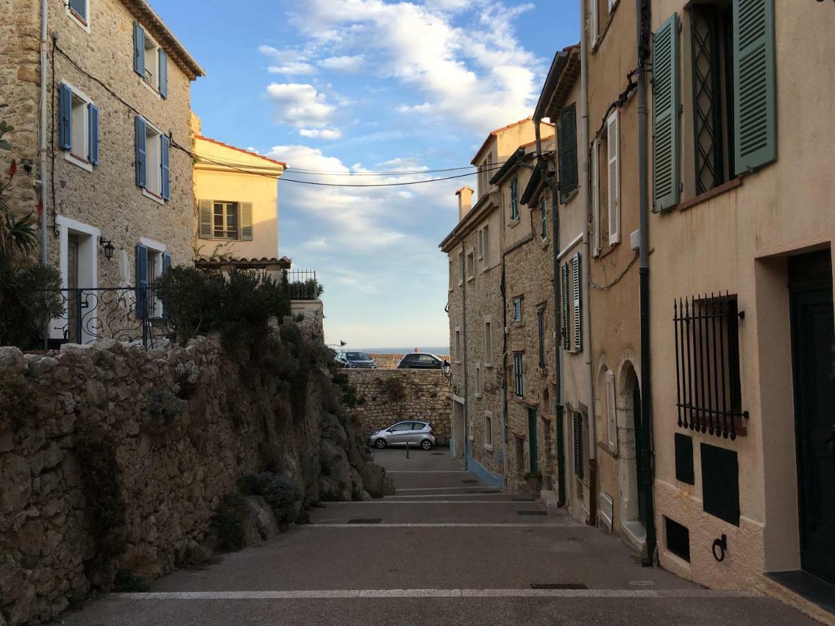 Superb One-Bedroom Apartment - Stayinantibes- Picasso 1 ภายนอก รูปภาพ